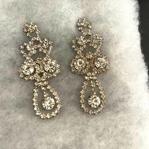 Statement Glam Drop Earrings NWOT